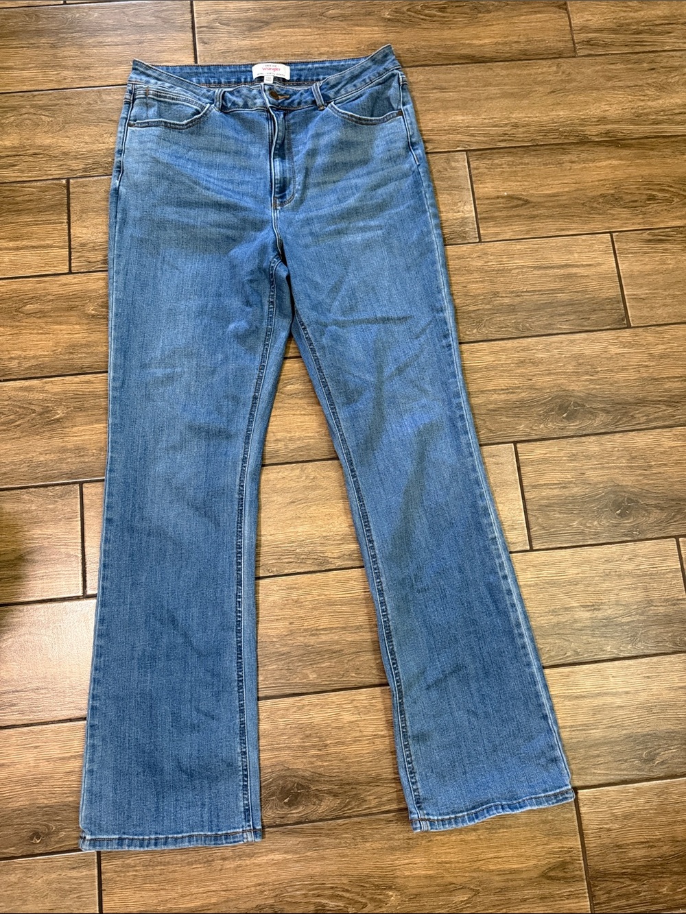 Wrangler Womens Sz 14 Blue High Rise Bootcut Free to Stretch Dark Jeans